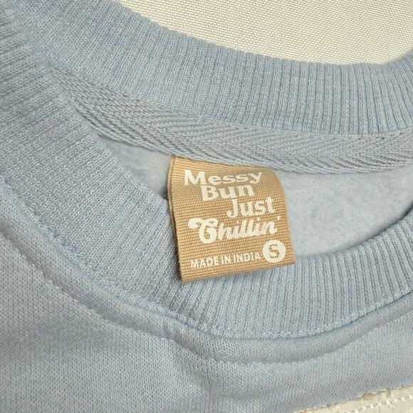 Messy Bun Just Chillin American Flag Crewneck Sweatshirt - Picture 4 of 5